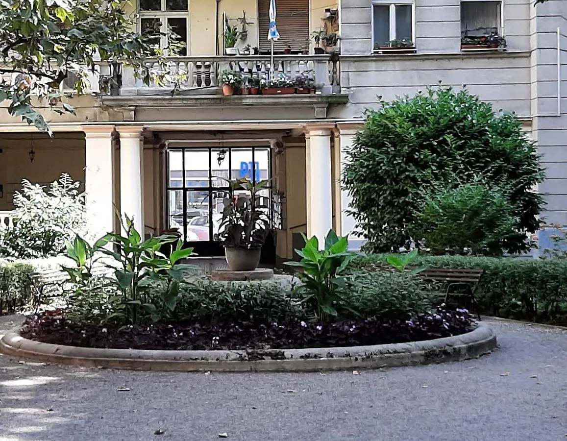 Turul Apartment Budapest 0*,  Hungary